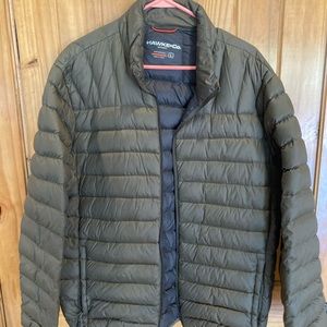 Hawks and CO Puffer Jacket, men’s, size Large.